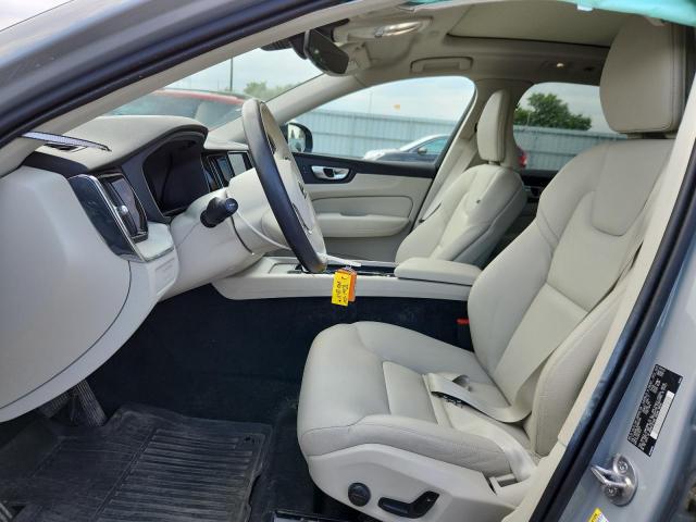  VOLVO XC60 PLUS 2024 Серый