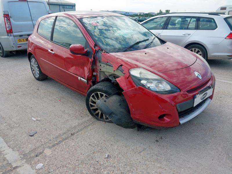 2011 RENAULT CLIO DYNAMIQUE TOMTOM