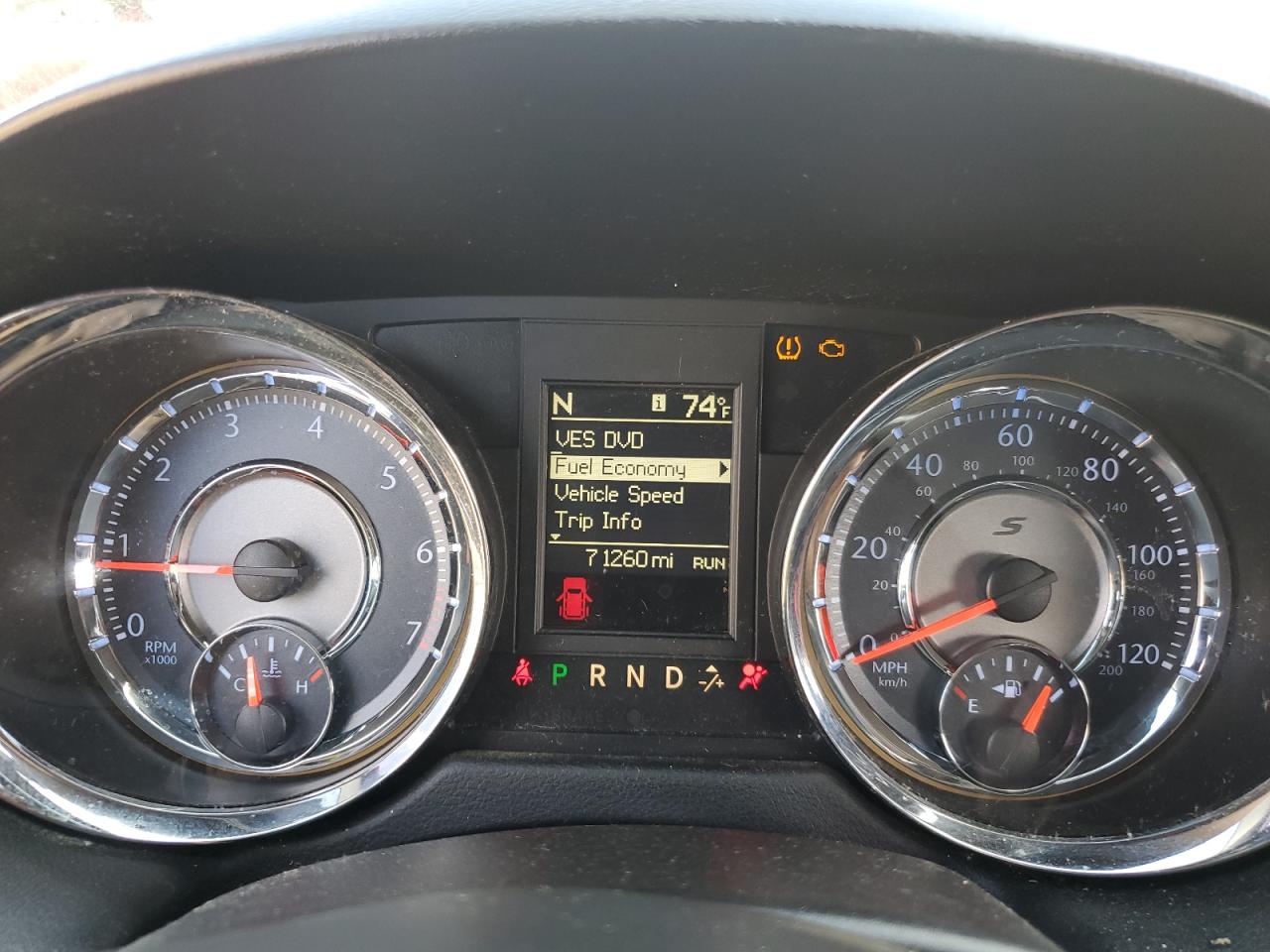 2014 Chrysler Town & Country S VIN: 2C4RC1HG4ER311059 Lot: 70173685