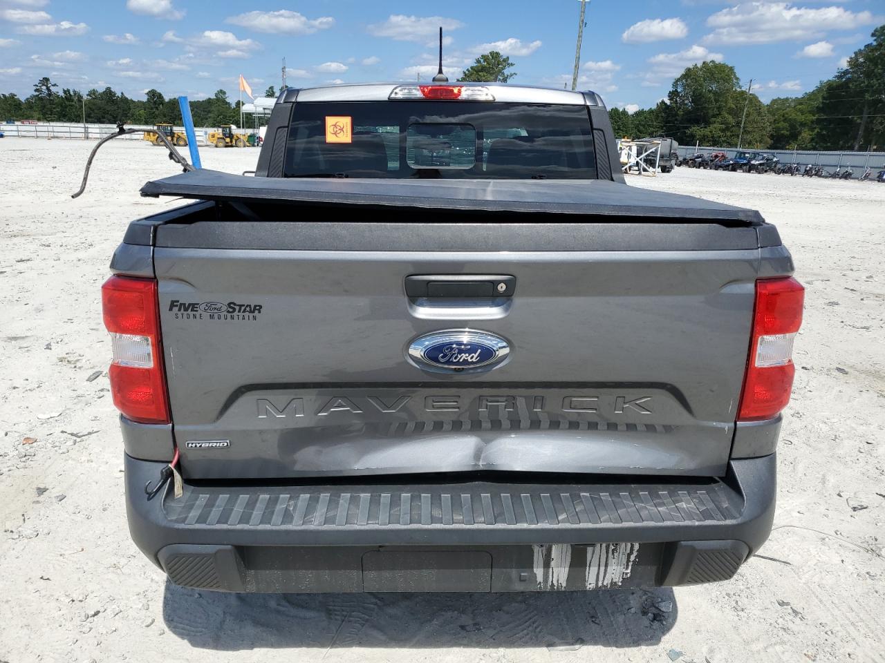 2022 Ford Maverick Xl VIN: 3FTTW8E30NRA20527 Lot: 70641015