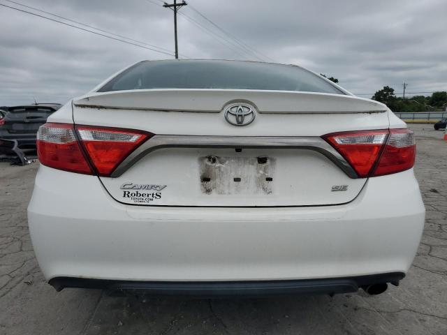 Седаны TOYOTA CAMRY 2016 Белы