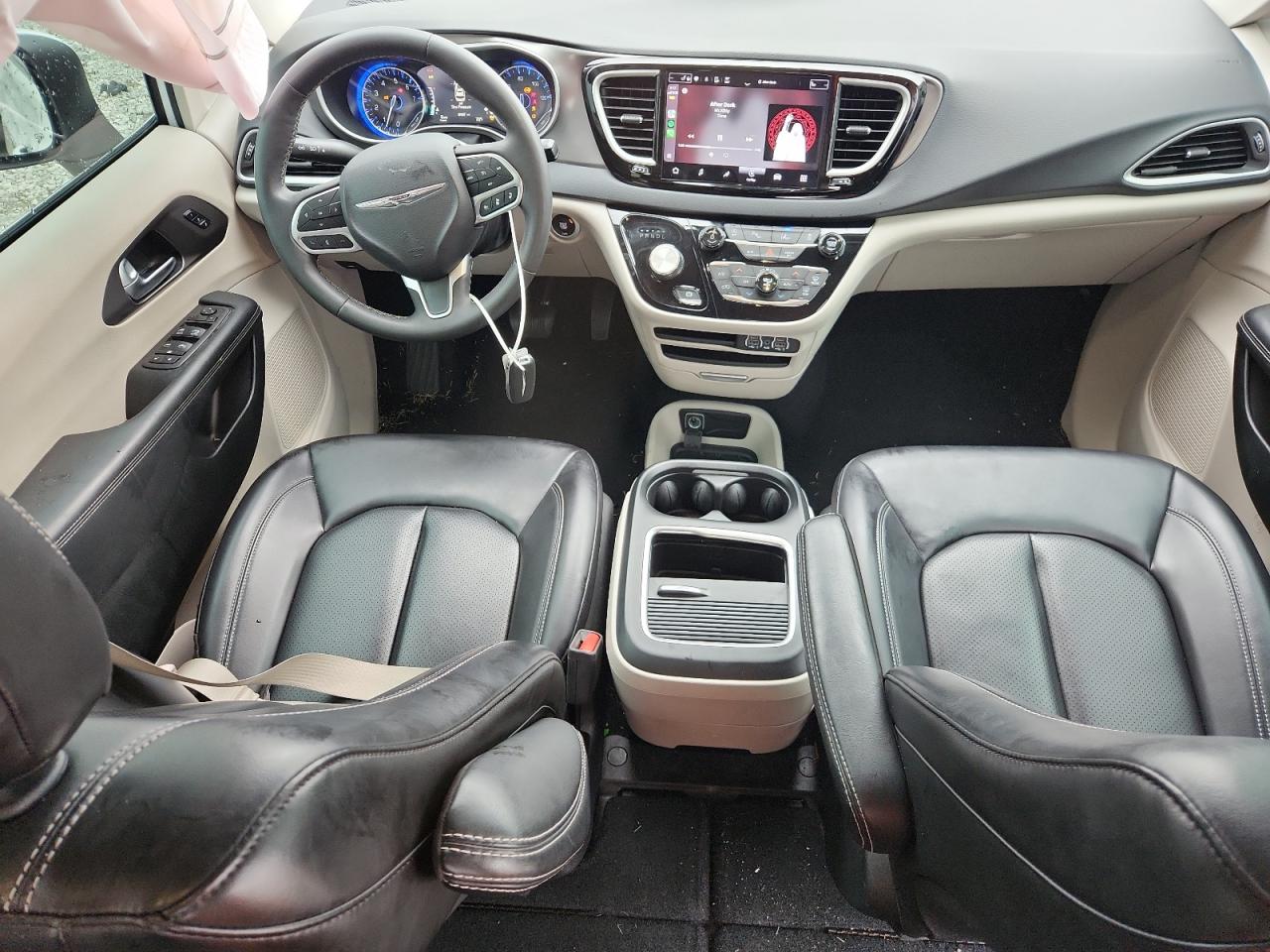 2023 Chrysler Pacifica Touring L VIN: 2C4RC1BG7PR532733 Lot: 67567165