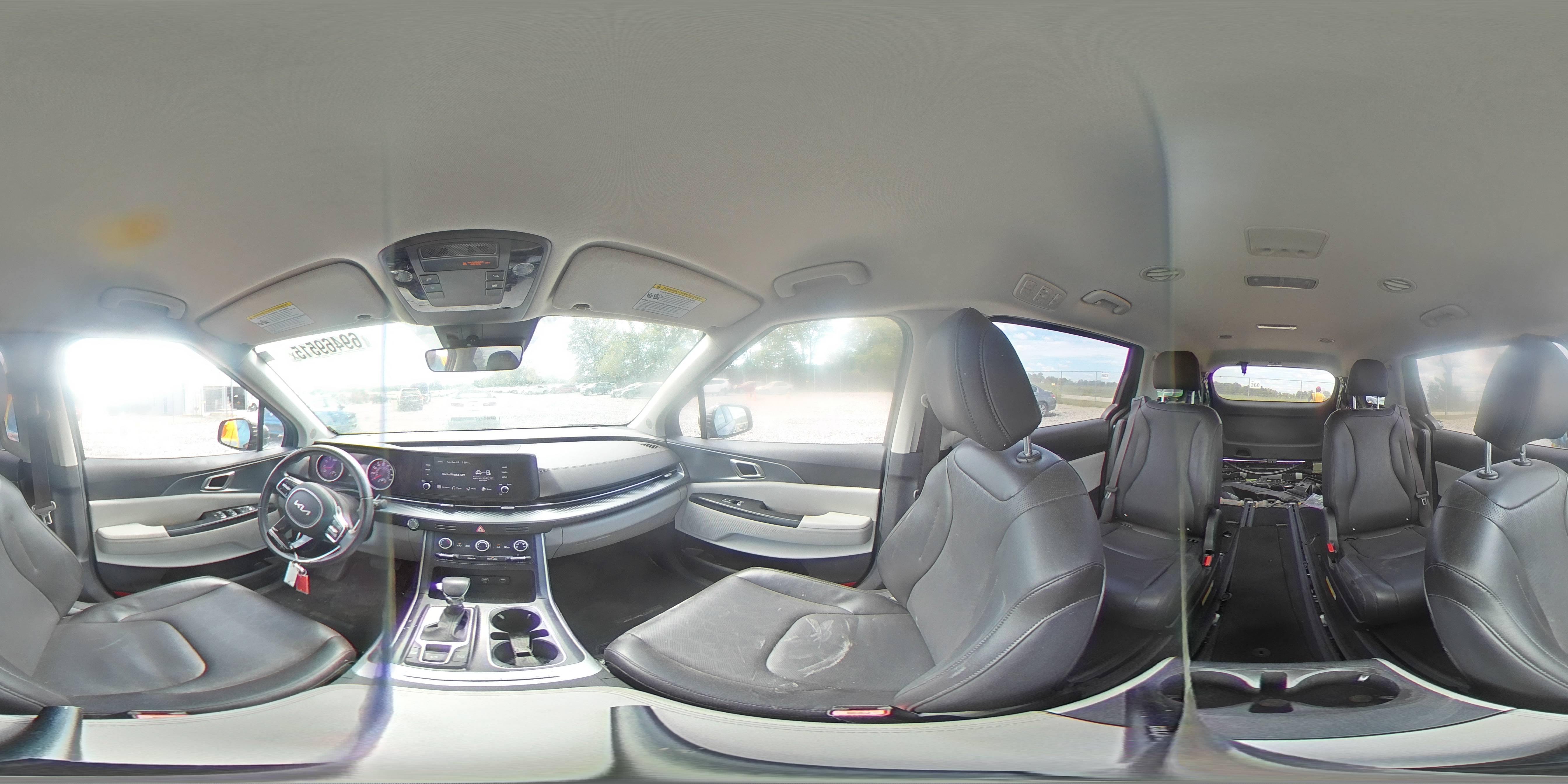 2024 Kia Carnival Lx VIN: KNDNB4H37R6440054 Lot: 69469515