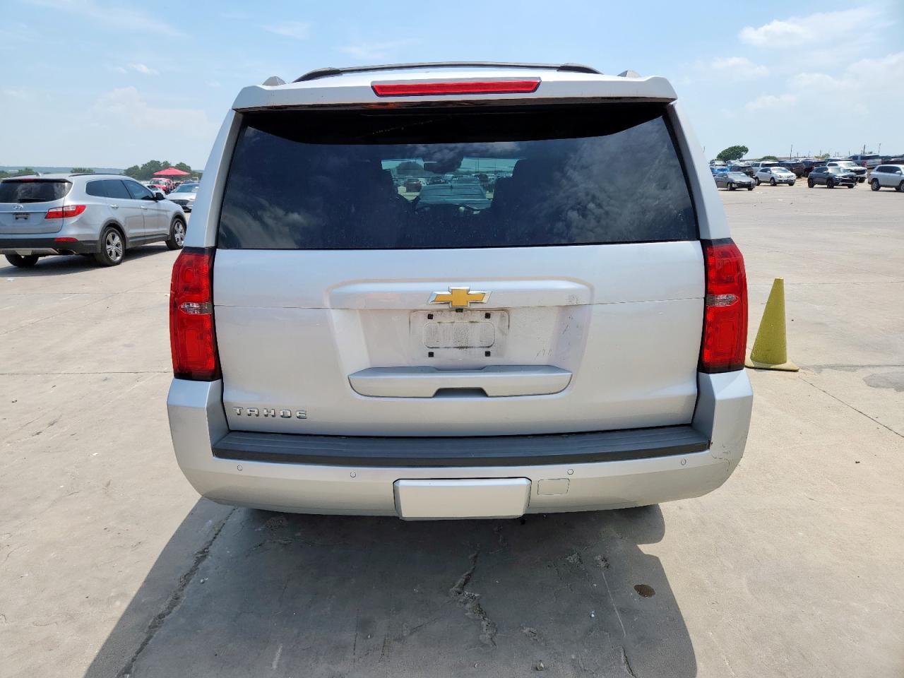 2019 Chevrolet Tahoe C1500 Lt VIN: 1GNSCBKC9KR172911 Lot: 67301855