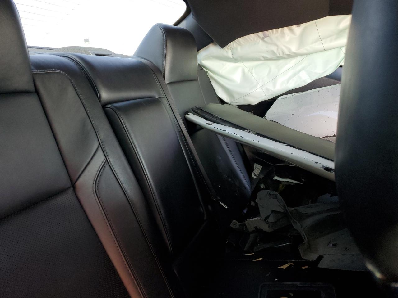 2019 Dodge Challenger Sxt VIN: 2C3CDZAG0KH727725 Lot: 70292555