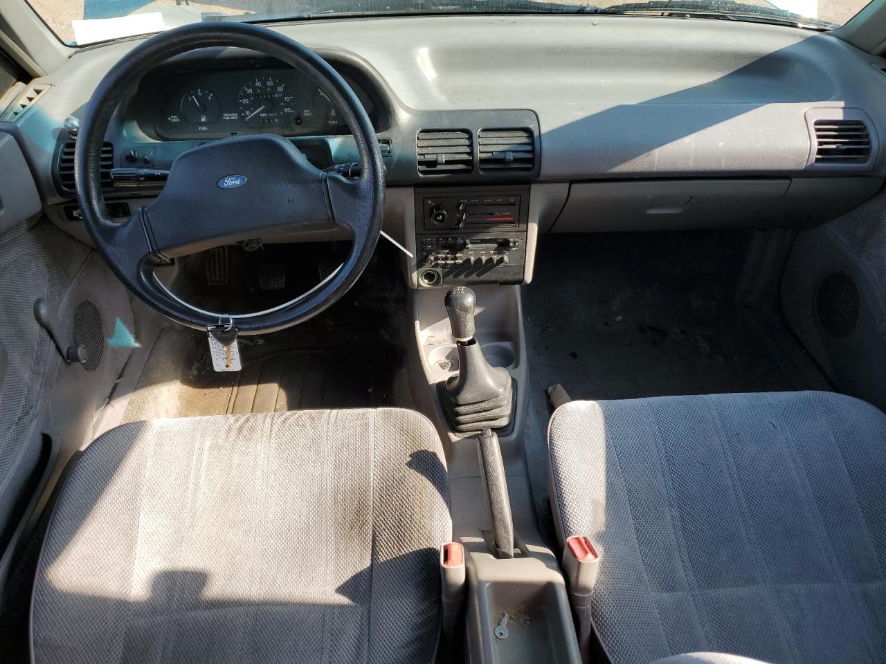 1993 Ford Escort Lx VIN: 1FAPP15J1PW310978 Lot: 69755015