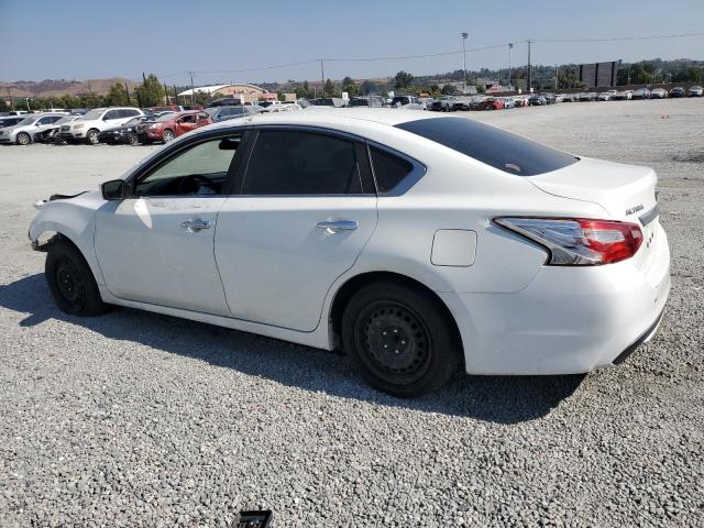 Sedans NISSAN ALTIMA 2016 Biały