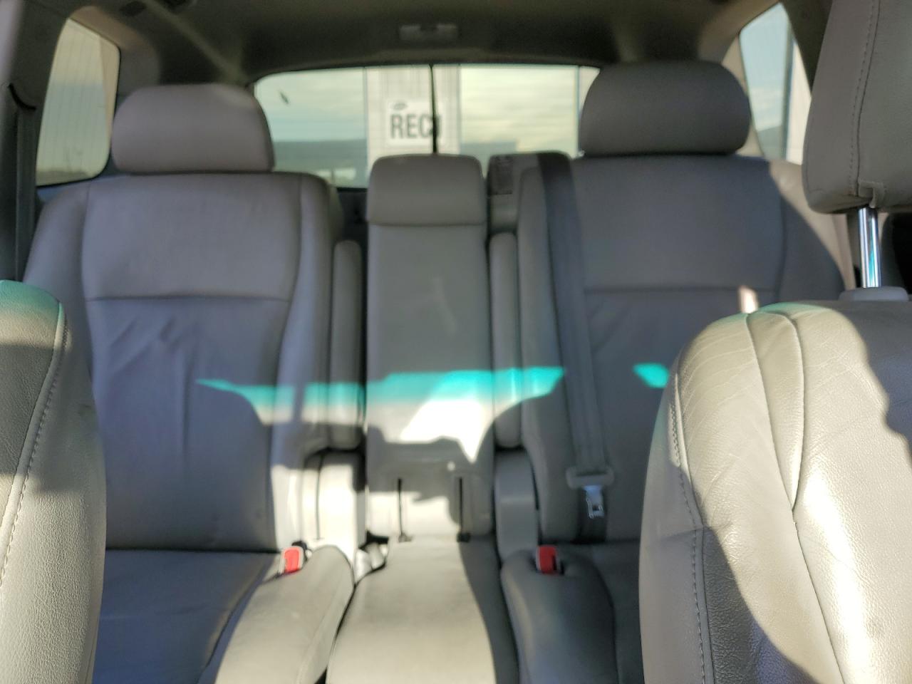 2010 Toyota Highlander Hybrid Limited VIN: JTEJW3EH5A2040899 Lot: 69980265