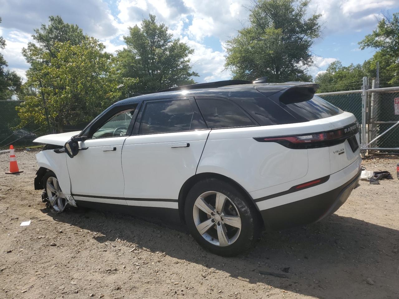 2020 Land Rover Range Rover Velar S white null gas SALYB2EXXLA285098 photo #3