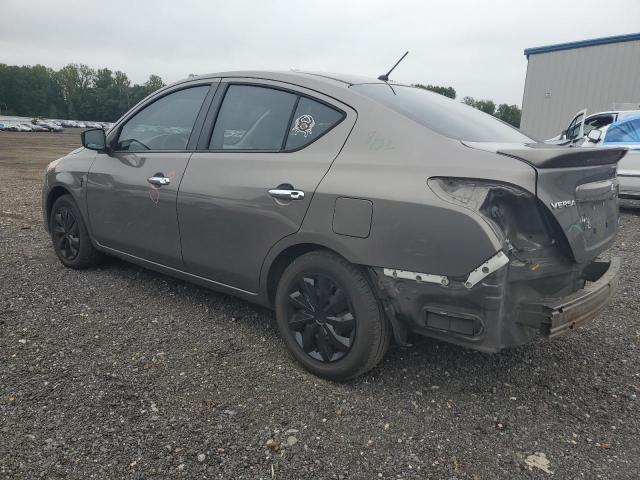  NISSAN VERSA 2016 Szary