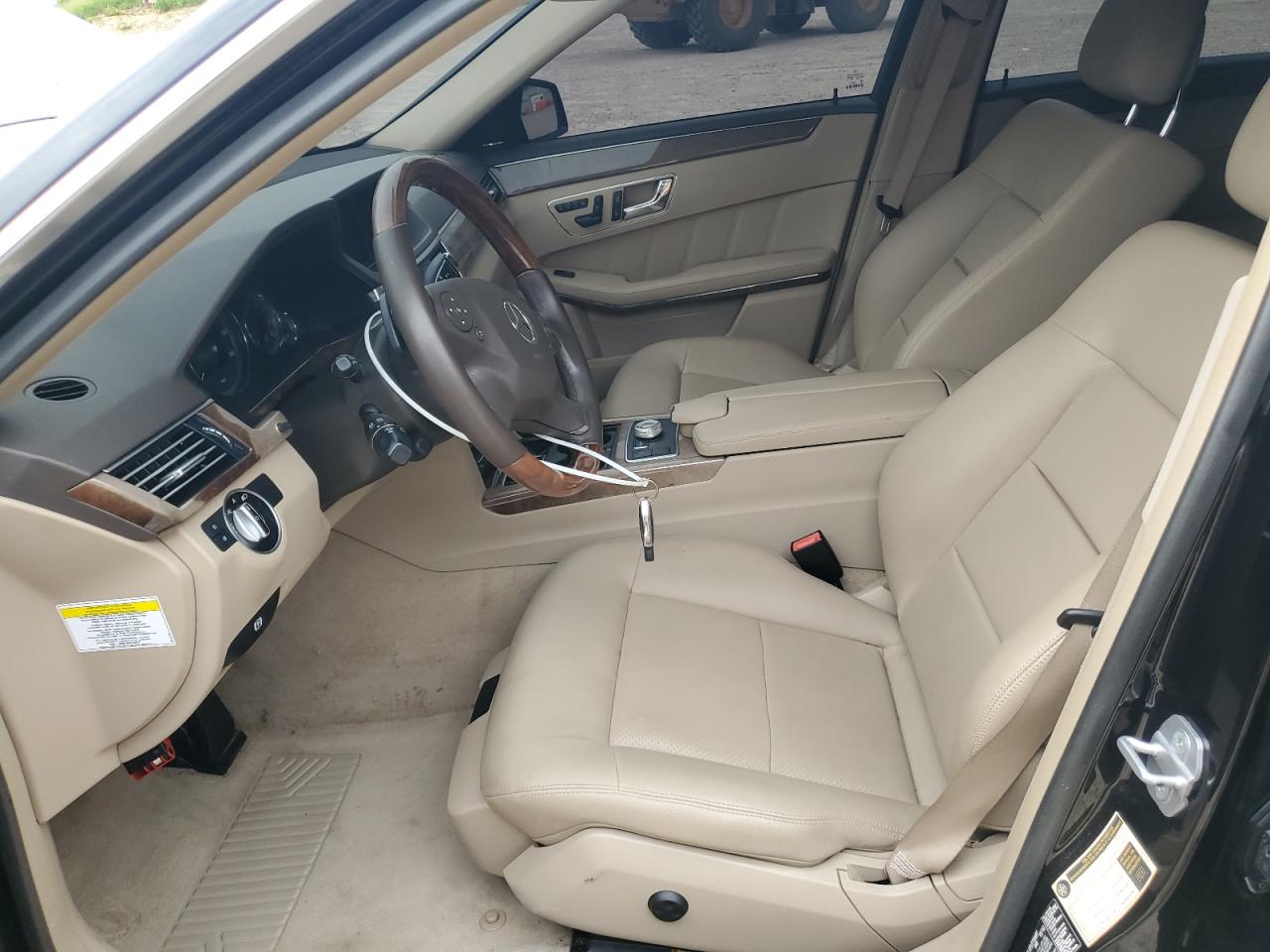 2011 Mercedes-Benz E 350 VIN: WDDHF5GB0BA391983 Lot: 69906445