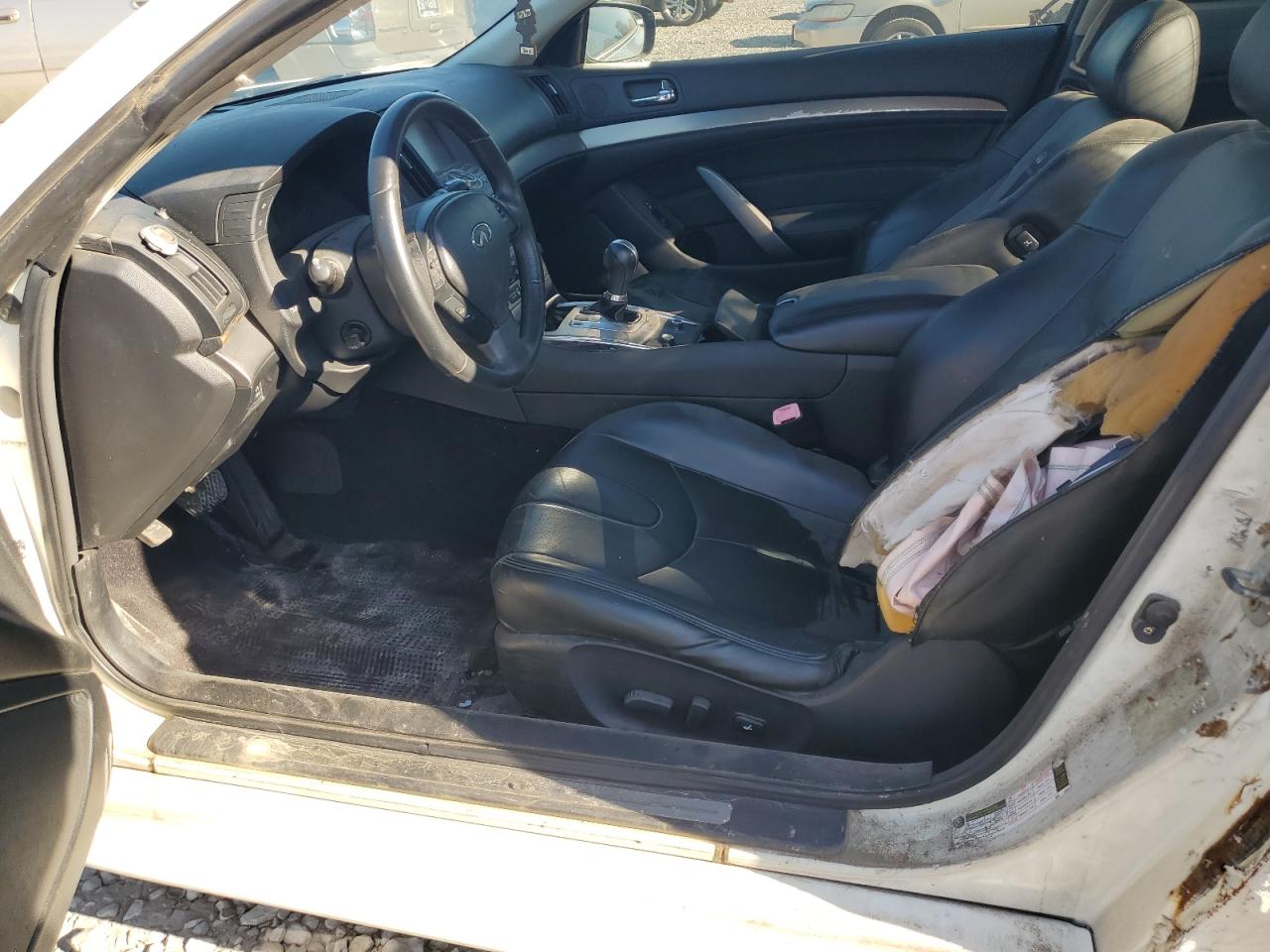 2011 Infiniti G37 Base VIN: JN1CV6EK0BM215307 Lot: 70100665