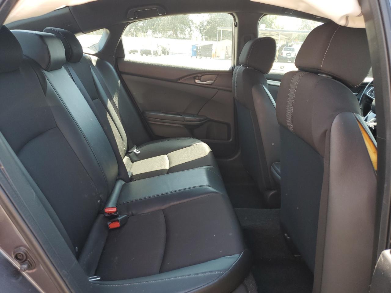 2019 Honda Civic Sport VIN: 19XFC2F8XKE023600 Lot: 71202545