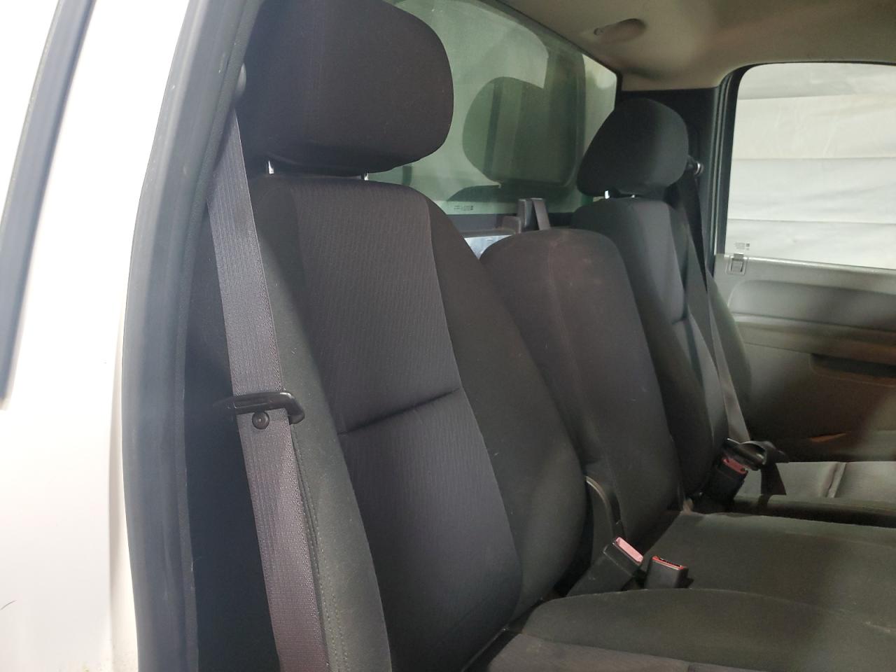 2010 GMC Sierra K2500 Heavy Duty VIN: 1GT3KZBG8AF147445 Lot: 67101855