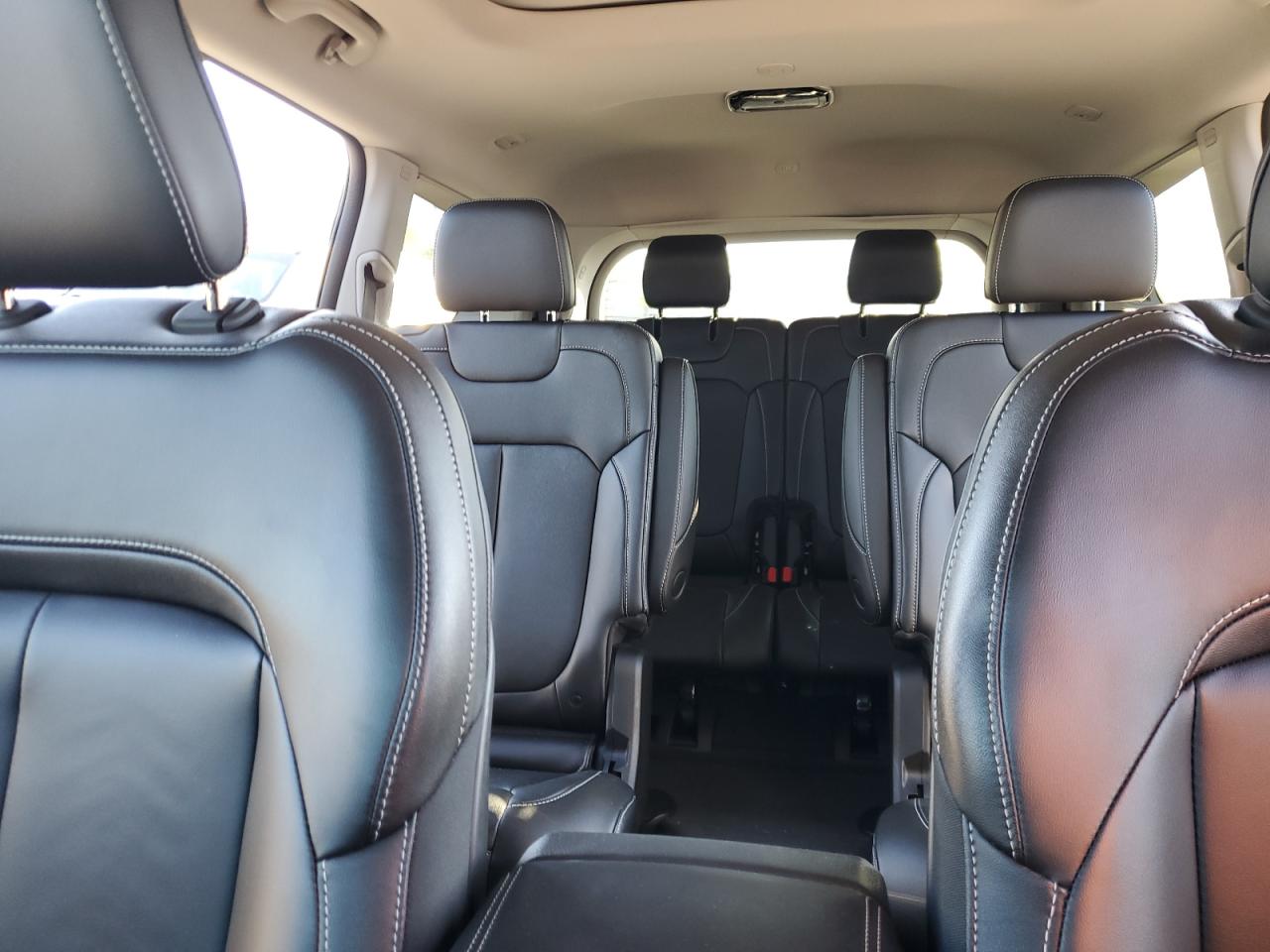 2023 Jeep Grand Cherokee L Limited VIN: 1C4RJKBG3P8858228 Lot: 70190905