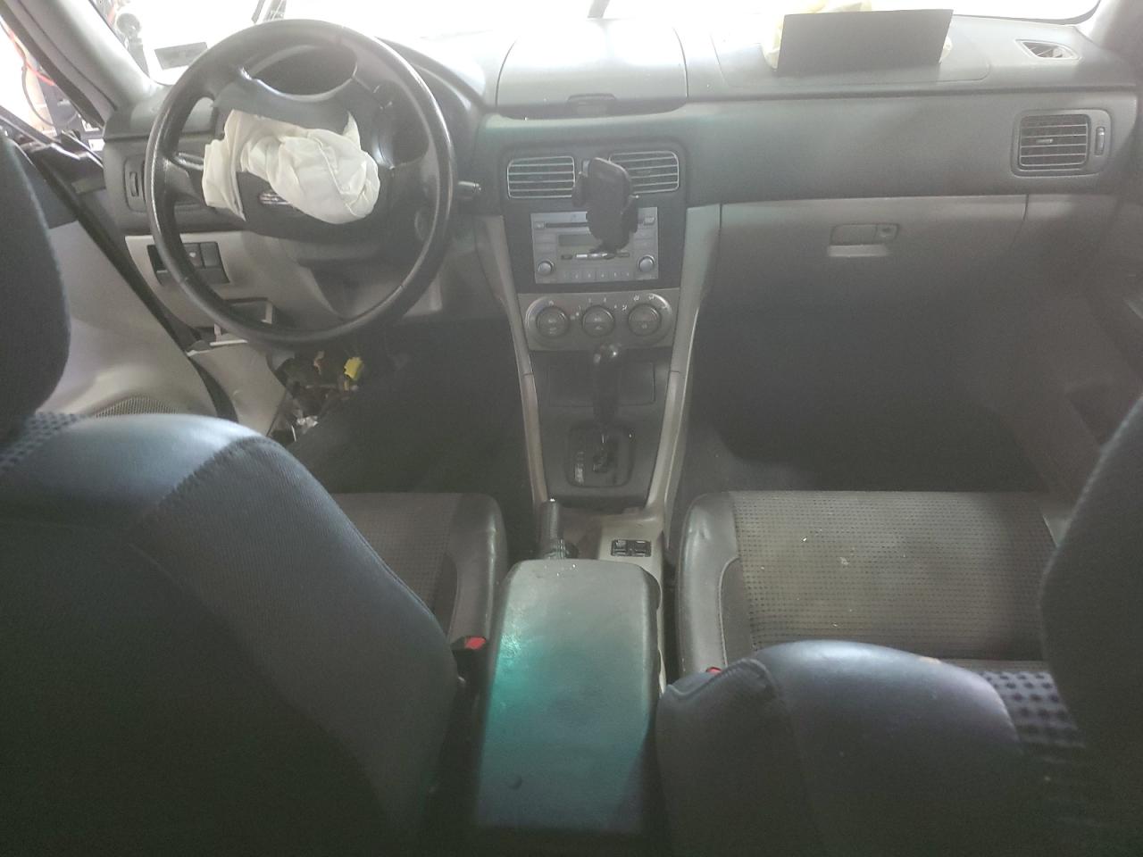 2004 Subaru Forester 2.5Xt VIN: JF1SG69684H700392 Lot: 69824125