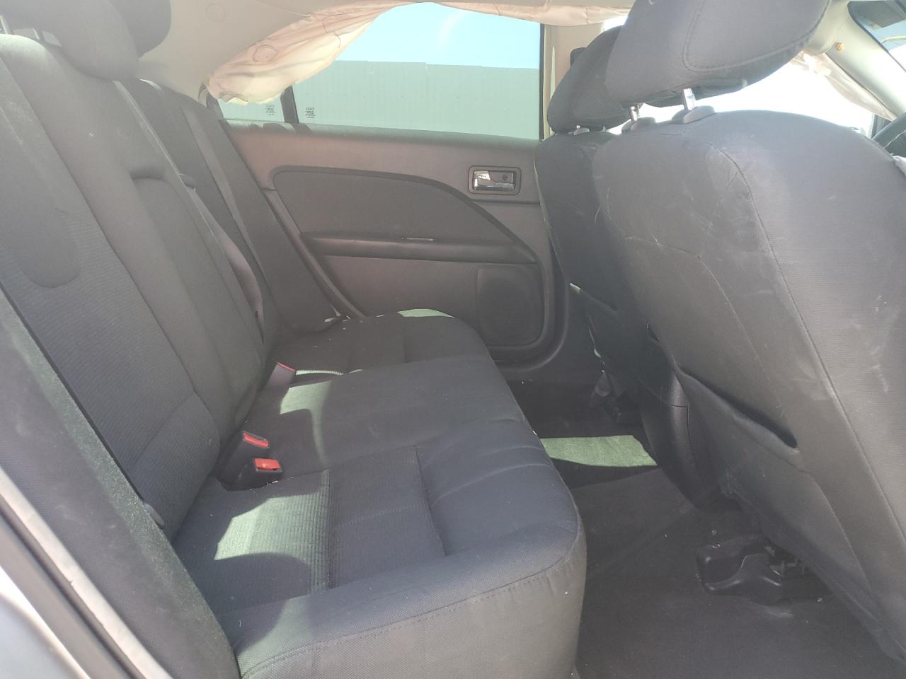 2011 Ford Fusion Se VIN: 3FAHP0HG2BR167937 Lot: 70374945