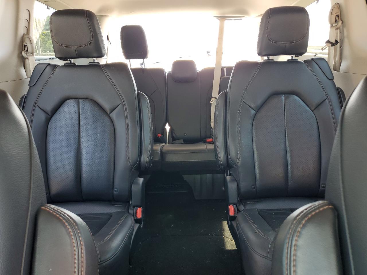 2019 Chrysler Pacifica Touring L VIN: 2C4RC1BG6KR624781 Lot: 68725595