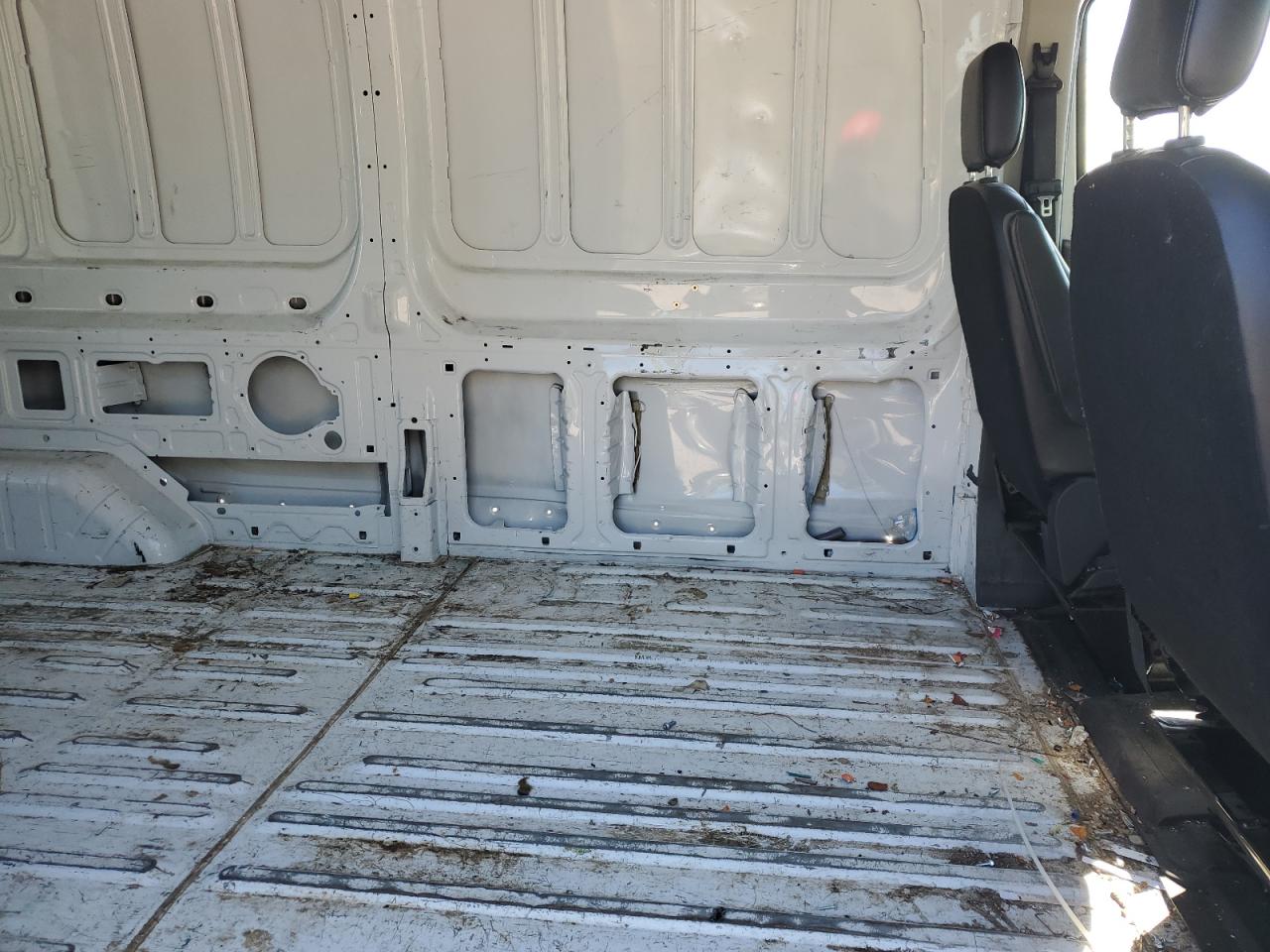 2021 Ford Transit T-250 VIN: 1FTBR1C89MKA31439 Lot: 70308255