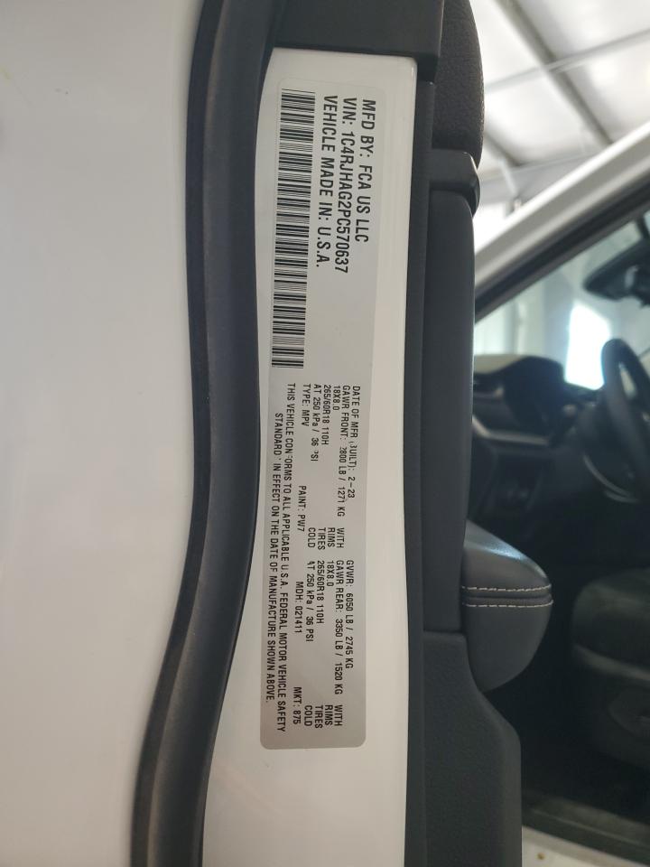 2023 Jeep Grand Cherokee Laredo VIN: 1C4RJHAG2PC570637 Lot: 70373195