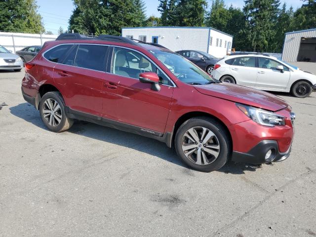  SUBARU OUTBACK 2018 Красный