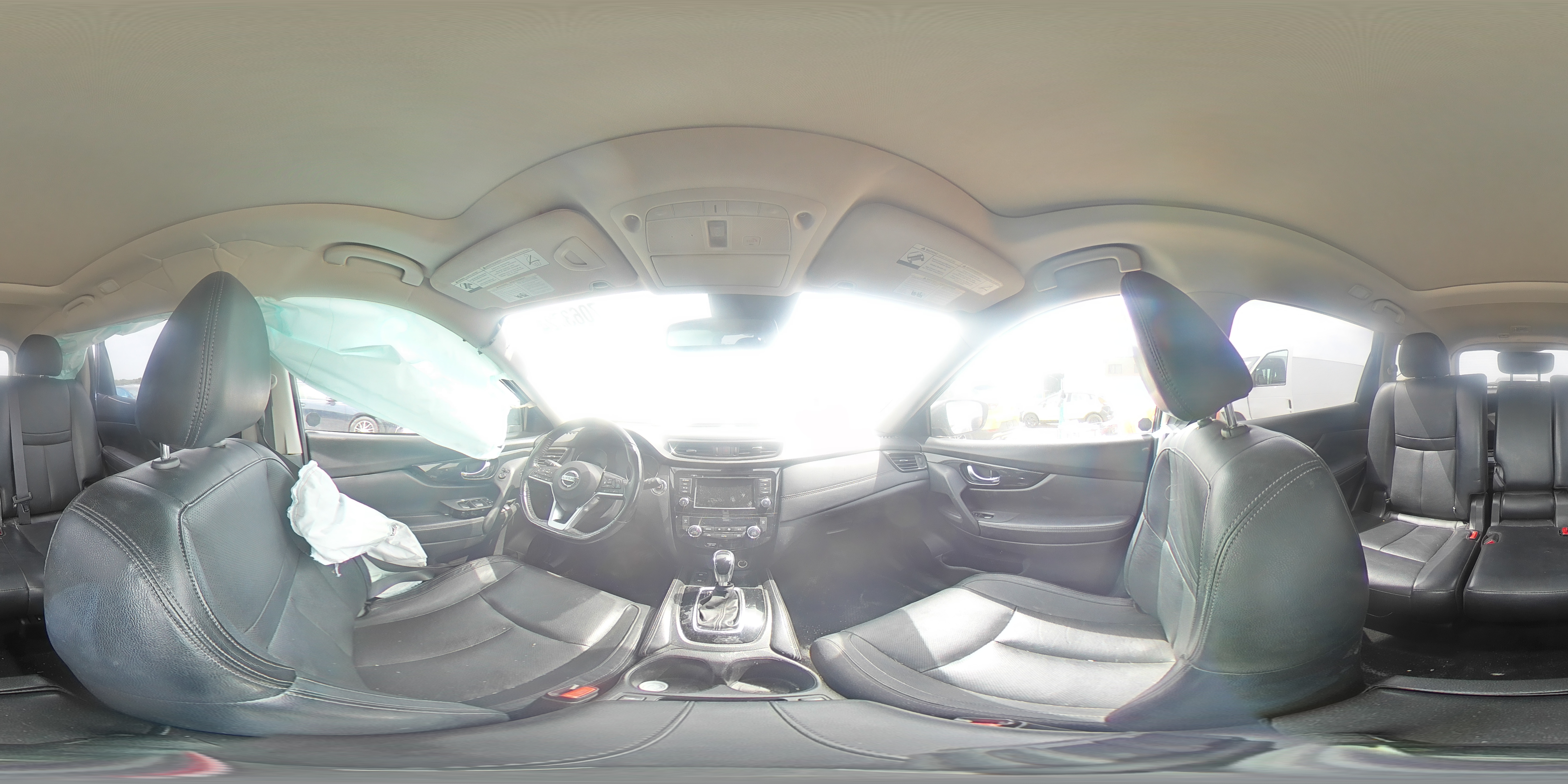 2018 Nissan Rogue S VIN: JN8AT2MT0JW470088 Lot: 70637245