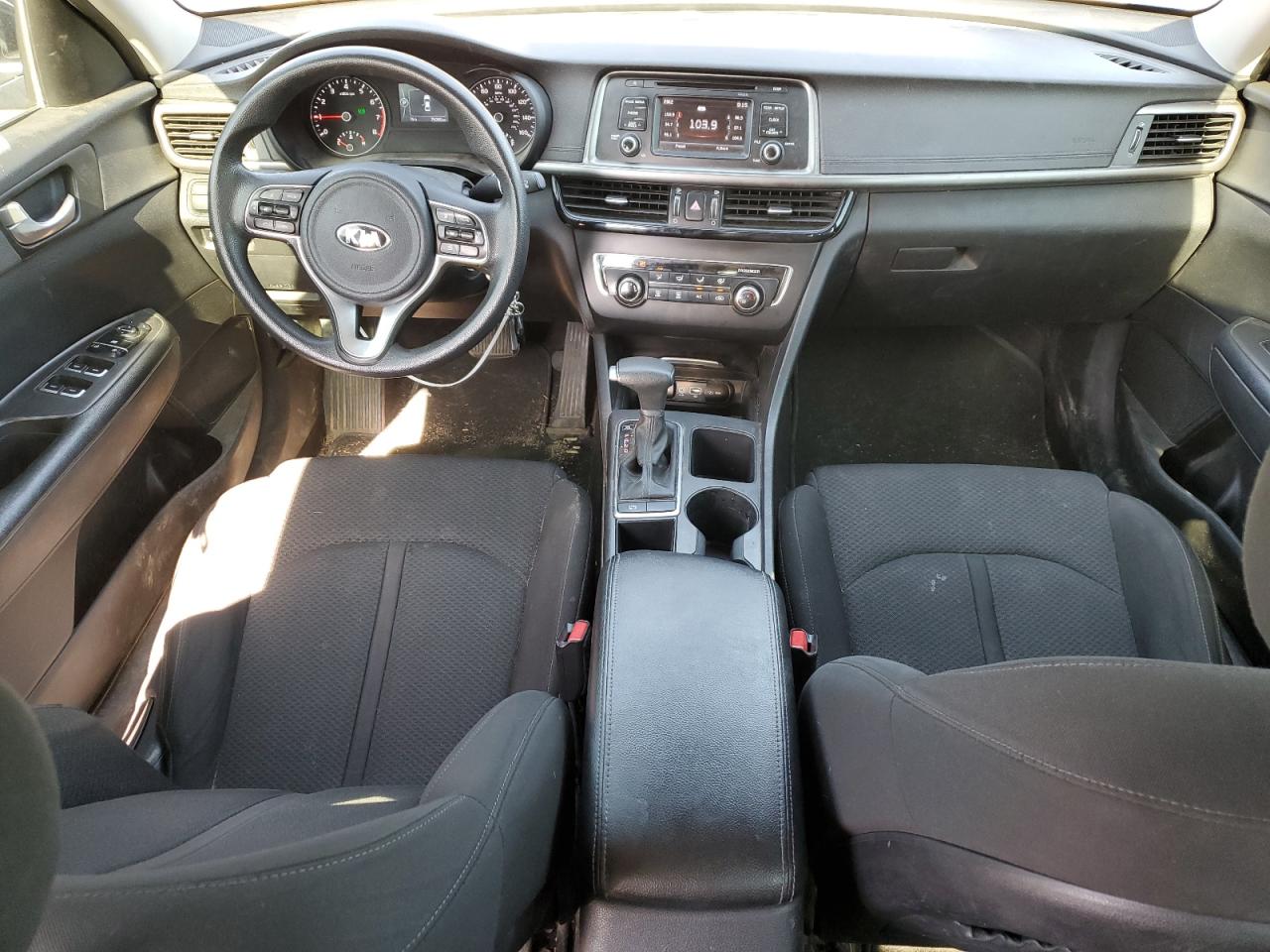 2017 Kia Optima Lx VIN: KNAGT4L33H5141448 Lot: 68326075