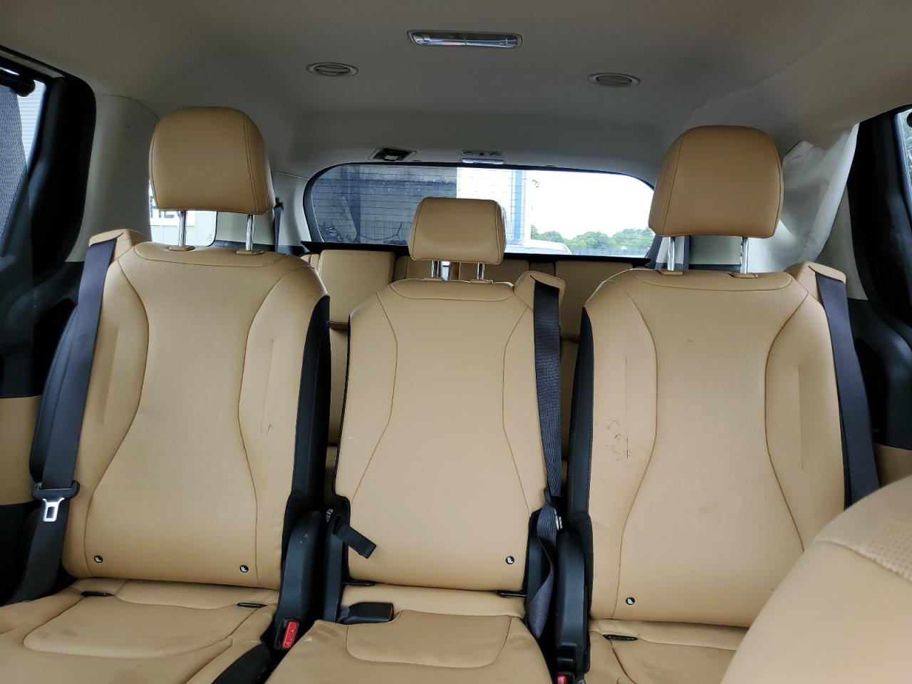 2024 Kia Carnival Lx VIN: KNDNB4H31R6361110 Lot: 69230005