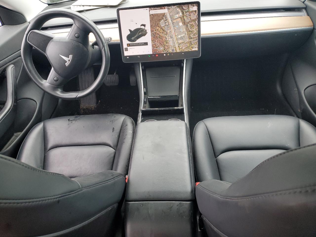 5YJ3E1EB6JF150261 2018 Tesla Model 3