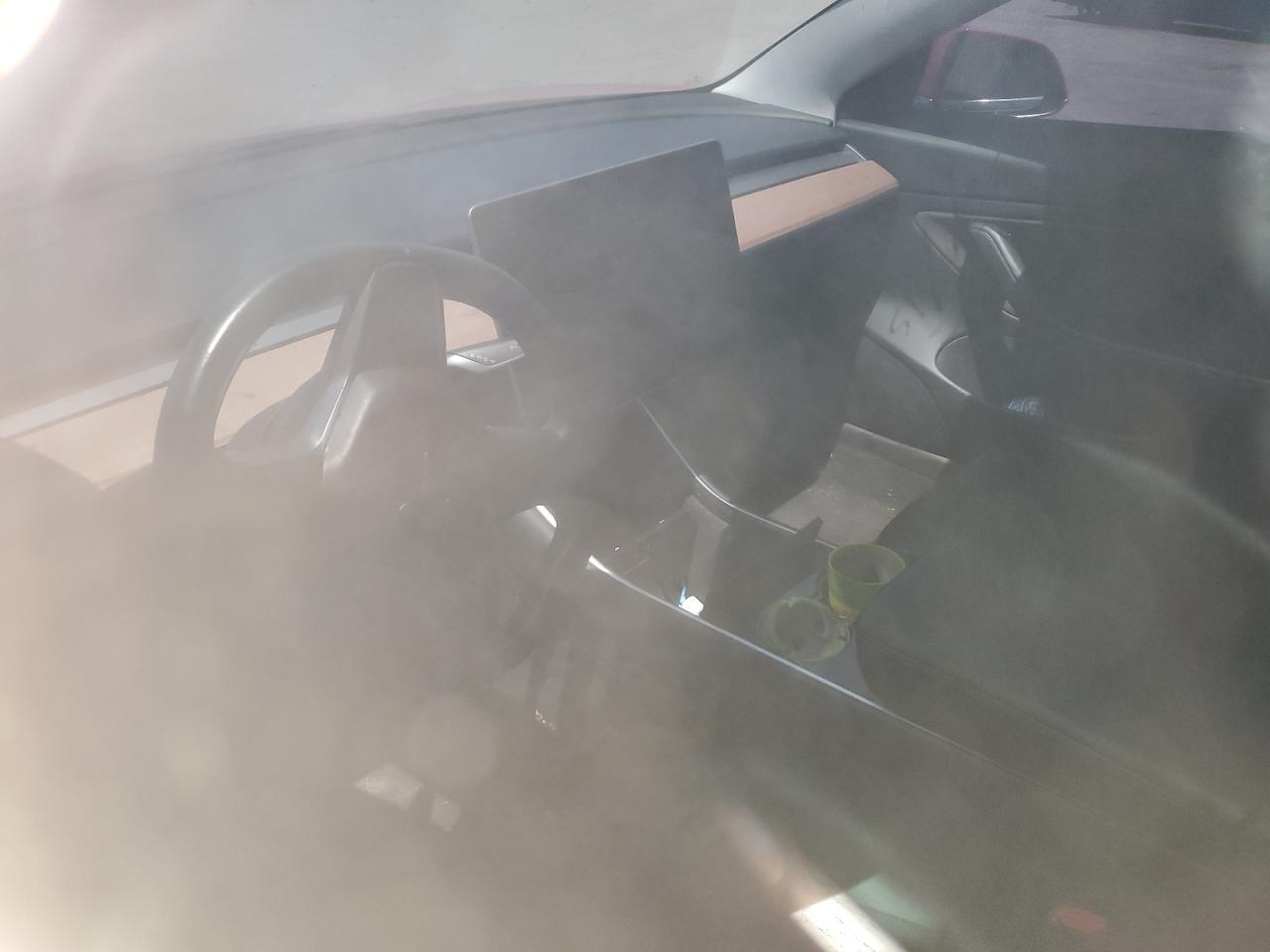 2018 Tesla Model 3 VIN: 5YJ3E1EA3JF040212 Lot: 69985735