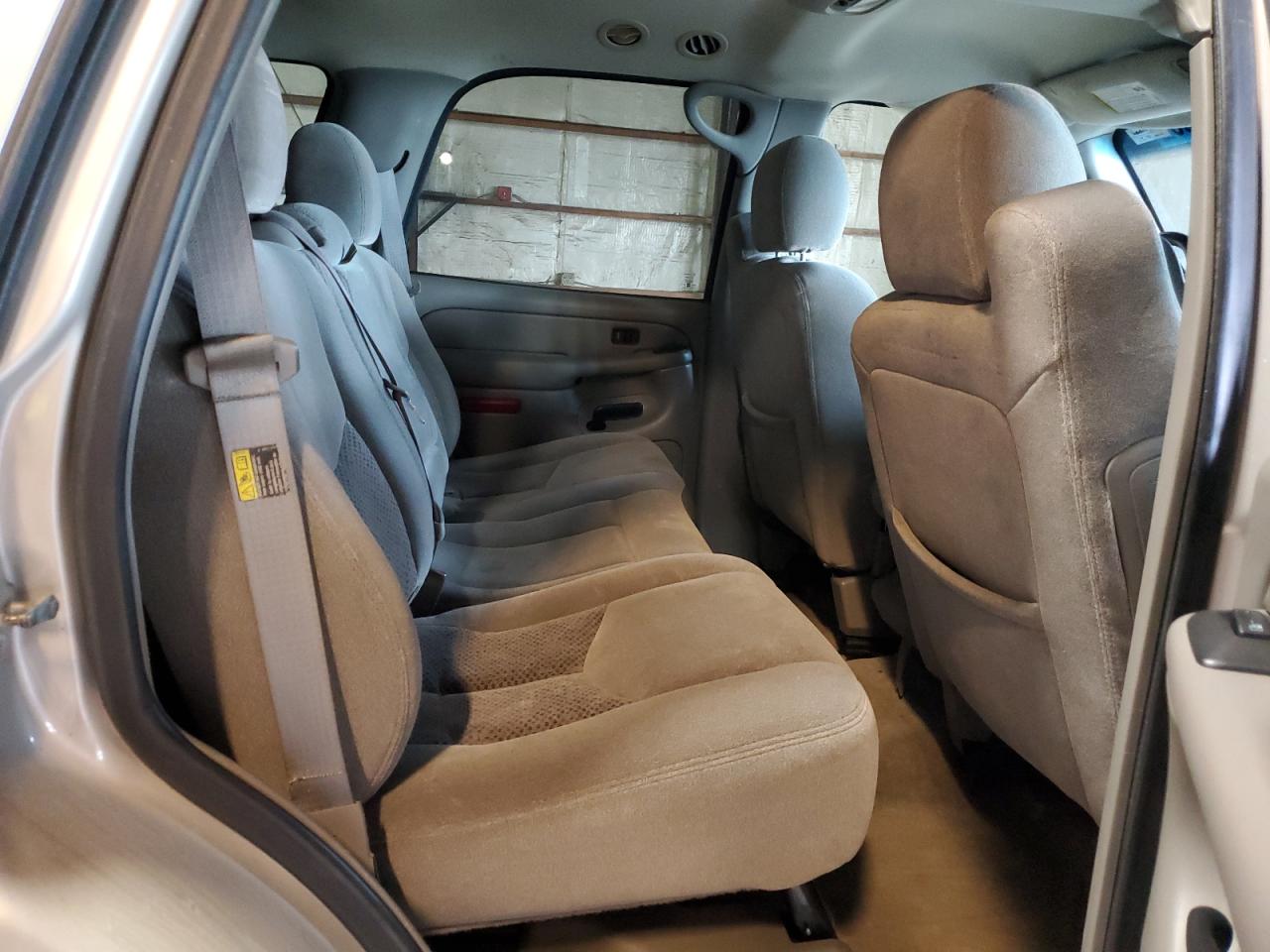 2004 Chevrolet Tahoe K1500 VIN: 1GNEK13V24J259402 Lot: 70152205