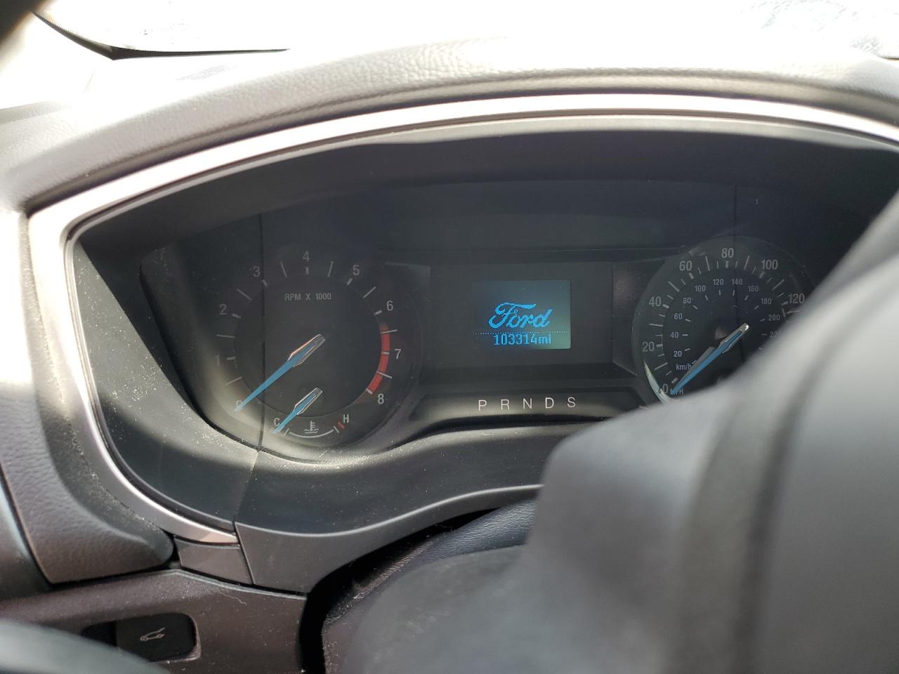 2015 Ford Fusion S VIN: 3FA6P0G71FR252055 Lot: 70383745