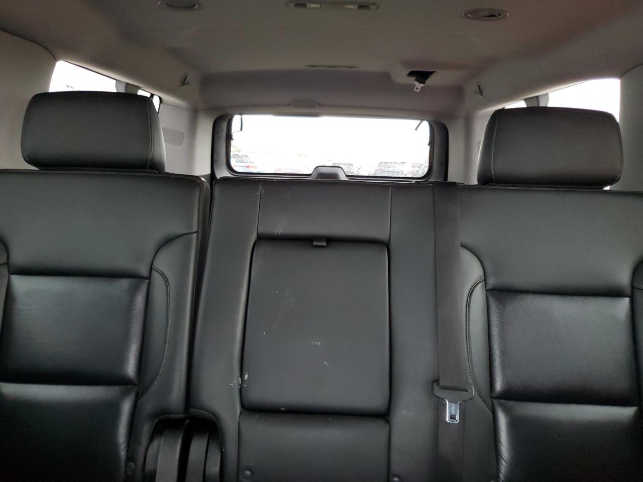 2018 Chevrolet Suburban K1500 Lt VIN: 1GNSKHKC7JR104000 Lot: 69630635