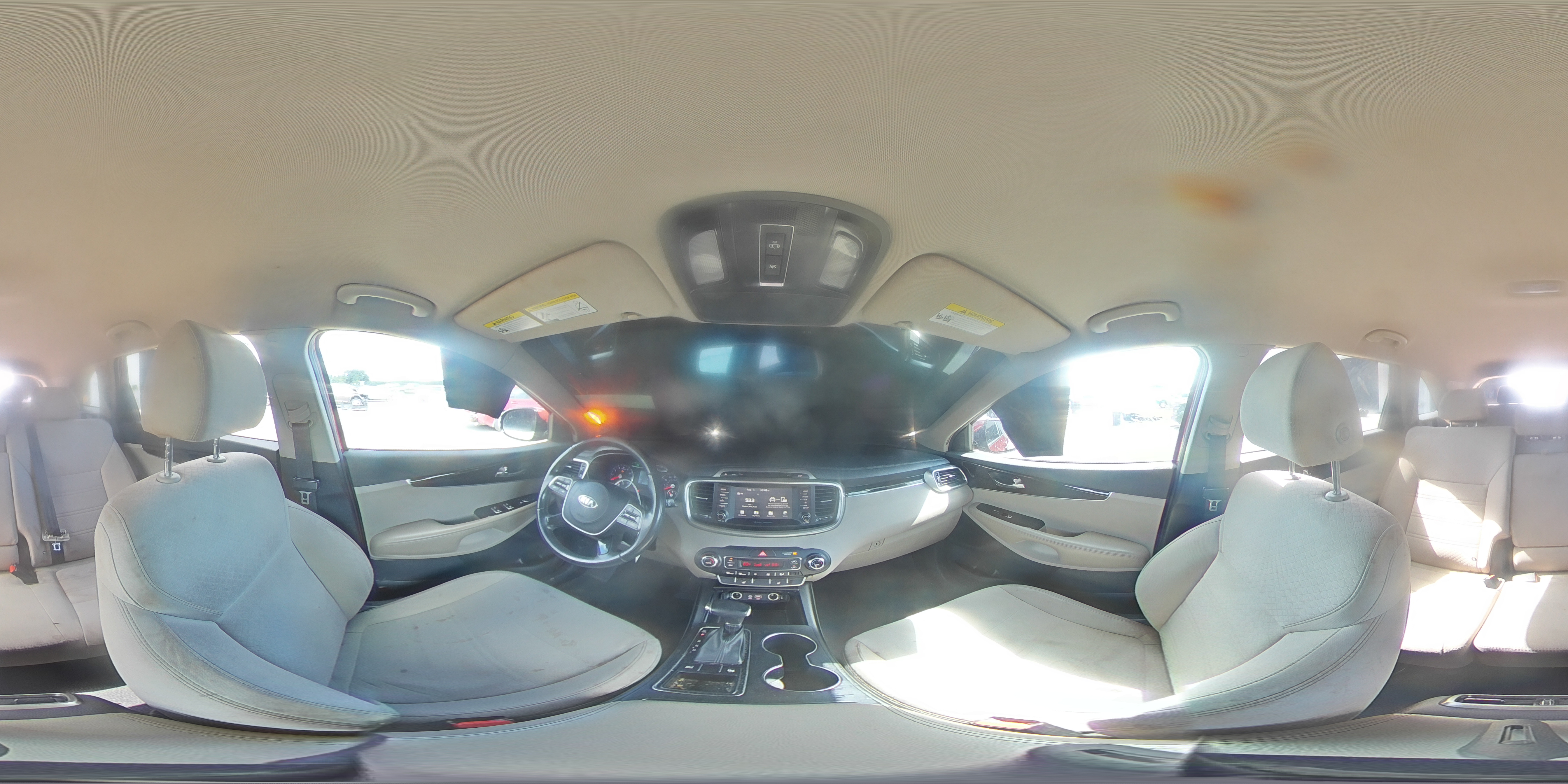 2019 Kia Sorento L VIN: 5XYPG4A30KG563301 Lot: 85101175