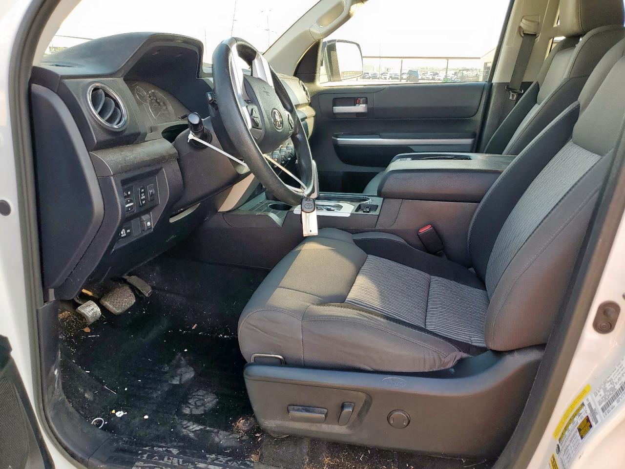 2017 Toyota Tundra Crewmax Sr5 VIN: 5TFDW5F17HX616259 Lot: 69731325