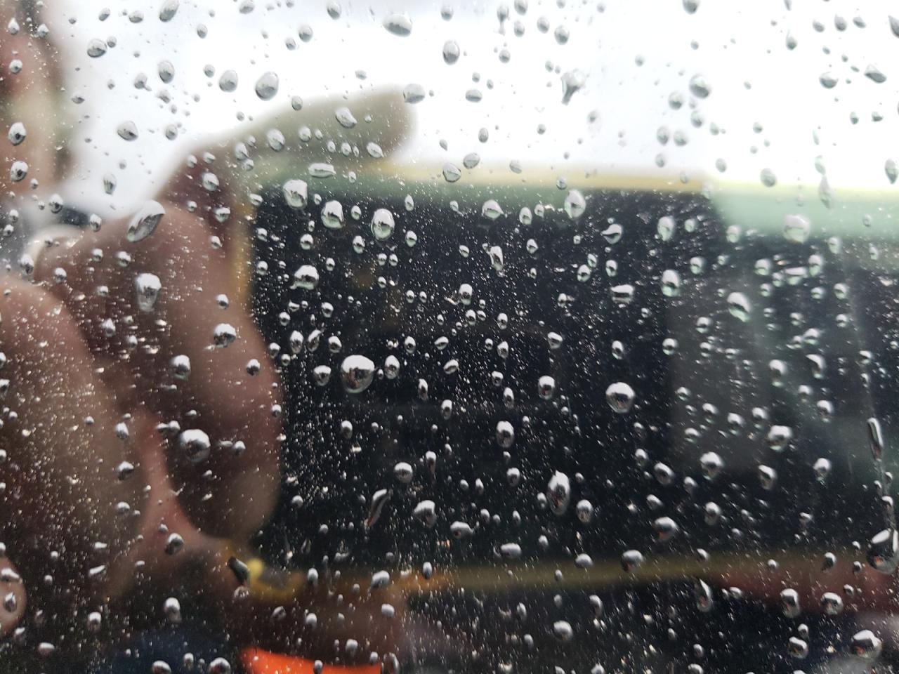 2025 Tesla Model Y VIN: 7SAYGAEE9SF233987 Lot: 69550485