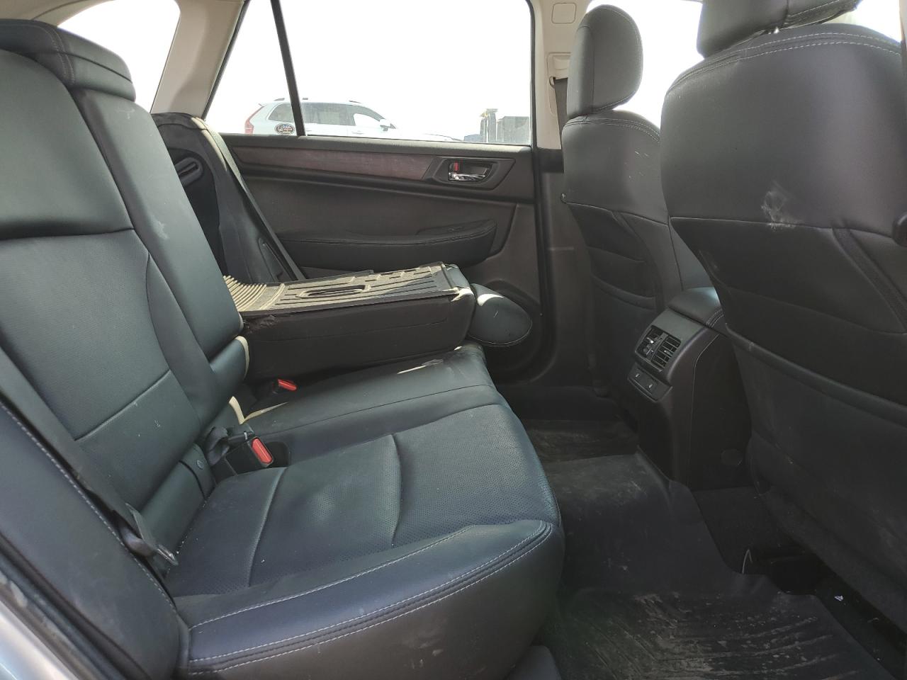 2016 Subaru Outback 3.6R Limited VIN: 4S4BSENC6G3312041 Lot: 70542135