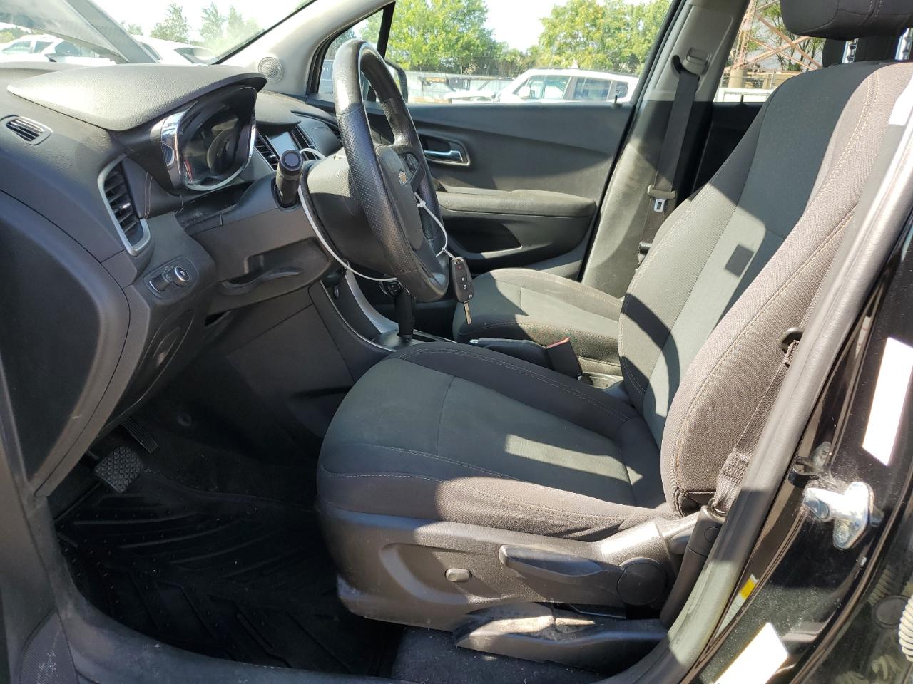 2020 Chevrolet Trax Ls VIN: 3GNCJKSB8LL123211 Lot: 69413235