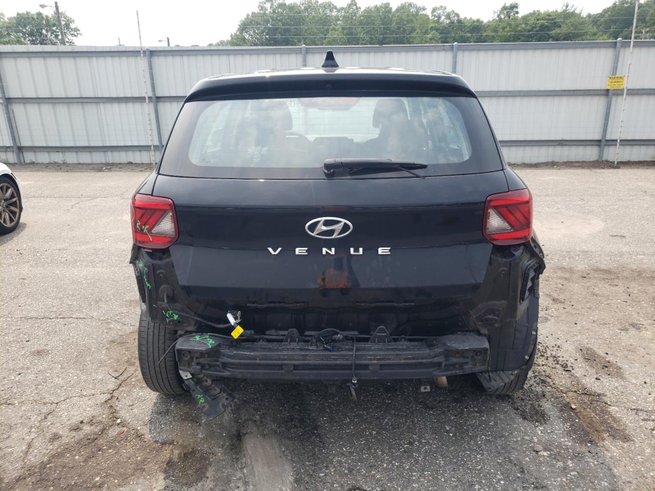 2022 Hyundai Venue Se VIN: KMHRB8A3XNU142473 Lot: 67832705