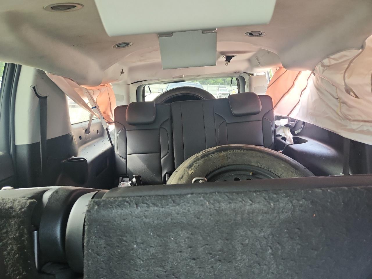 2018 GMC Yukon Xl C1500 Slt VIN: 1GKS1GKC4JR127552 Lot: 69222465