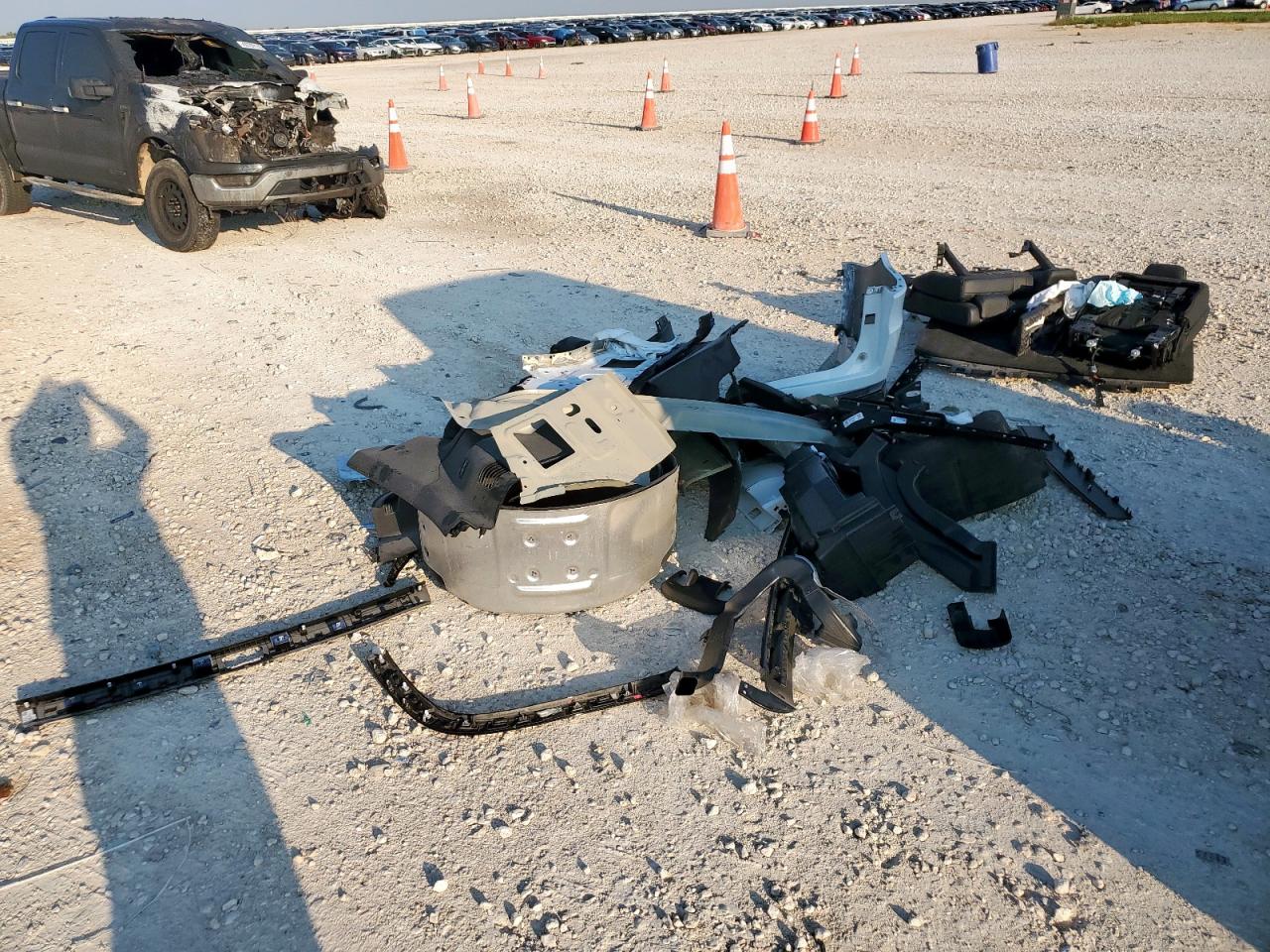 2024 Jeep Wagoneer Series Ii VIN: 1C4SJVBP5RS109374 Lot: 70008365