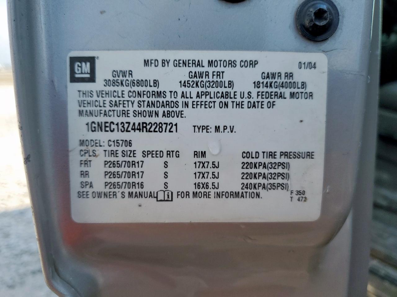 2004 Chevrolet Tahoe C1500 VIN: 1GNEC13Z44R228721 Lot: 68354025