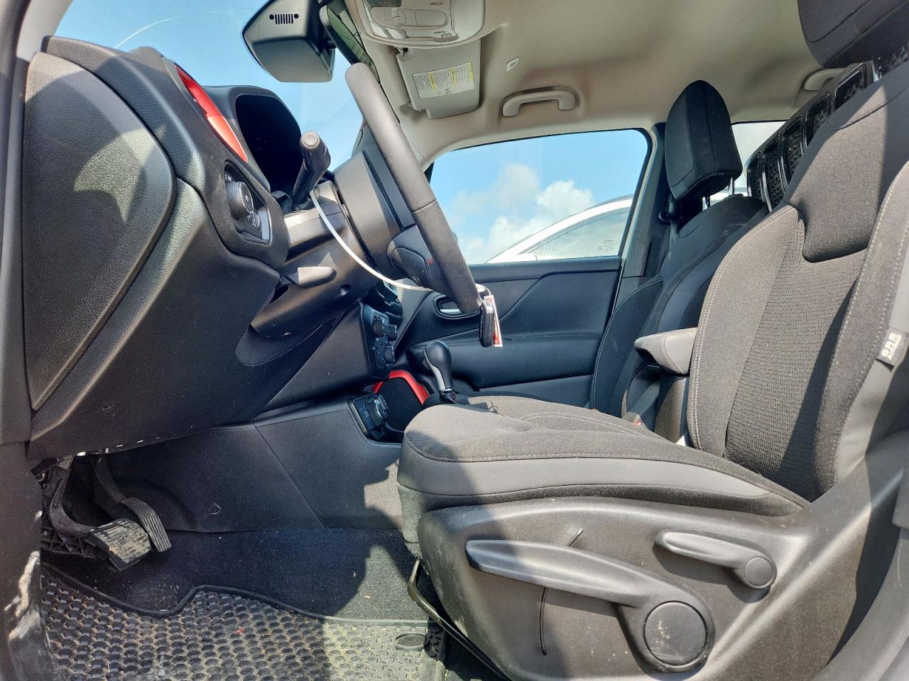 2023 Jeep Renegade Latitude VIN: ZACNJDB11PPP37824 Lot: 68221155