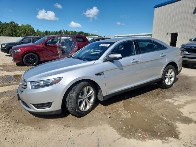  FORD TAURUS 2015 Srebrny
