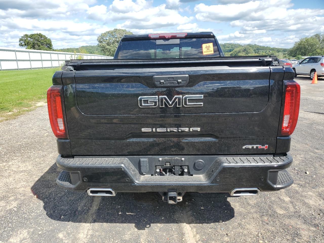 2023 GMC Sierra K1500 At4 VIN: 3GTUUEE80PG106987 Lot: 70275325
