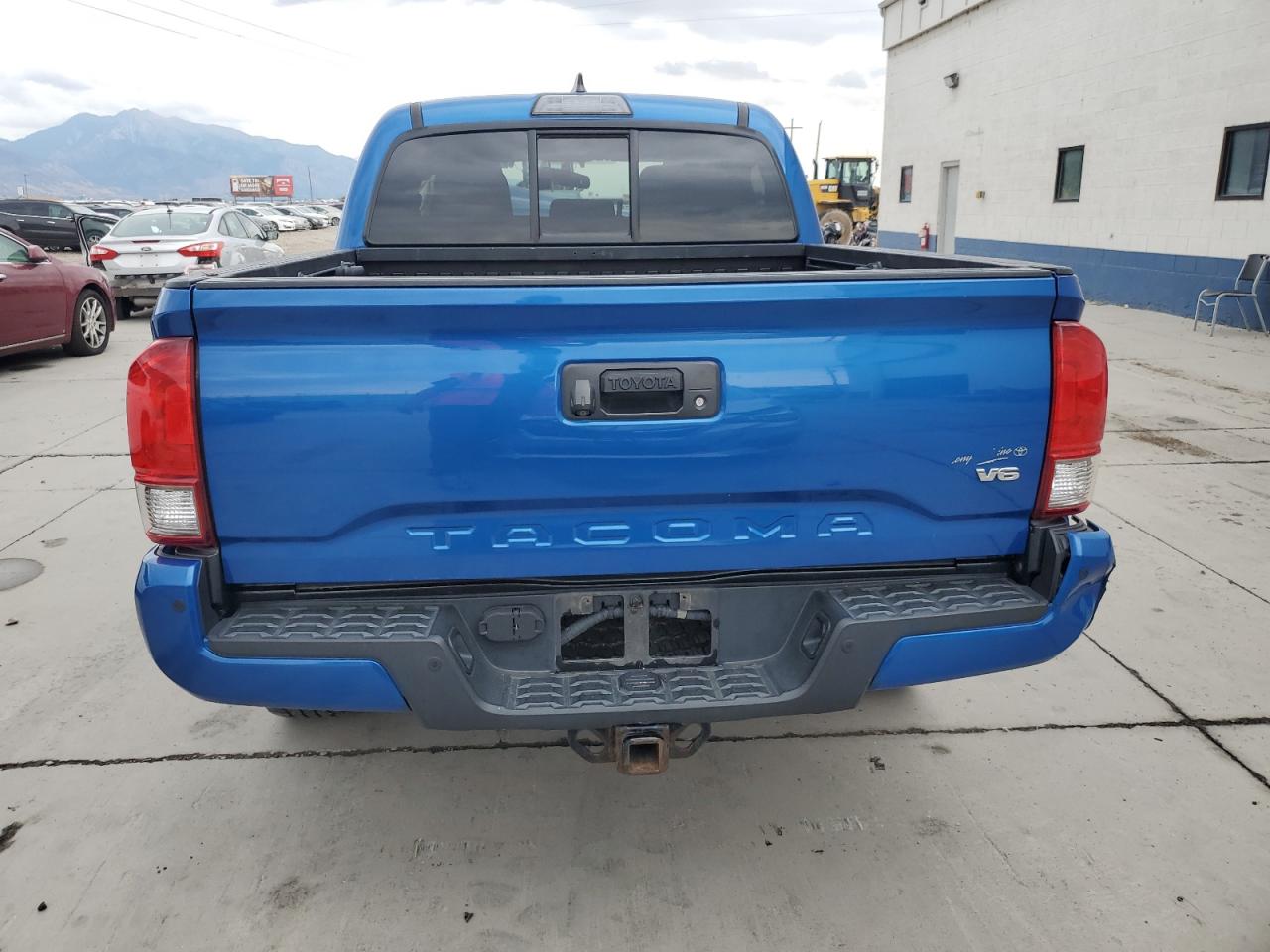 2016 Toyota Tacoma Double Cab VIN: 3TMCZ5AN0GM037079 Lot: 70552345