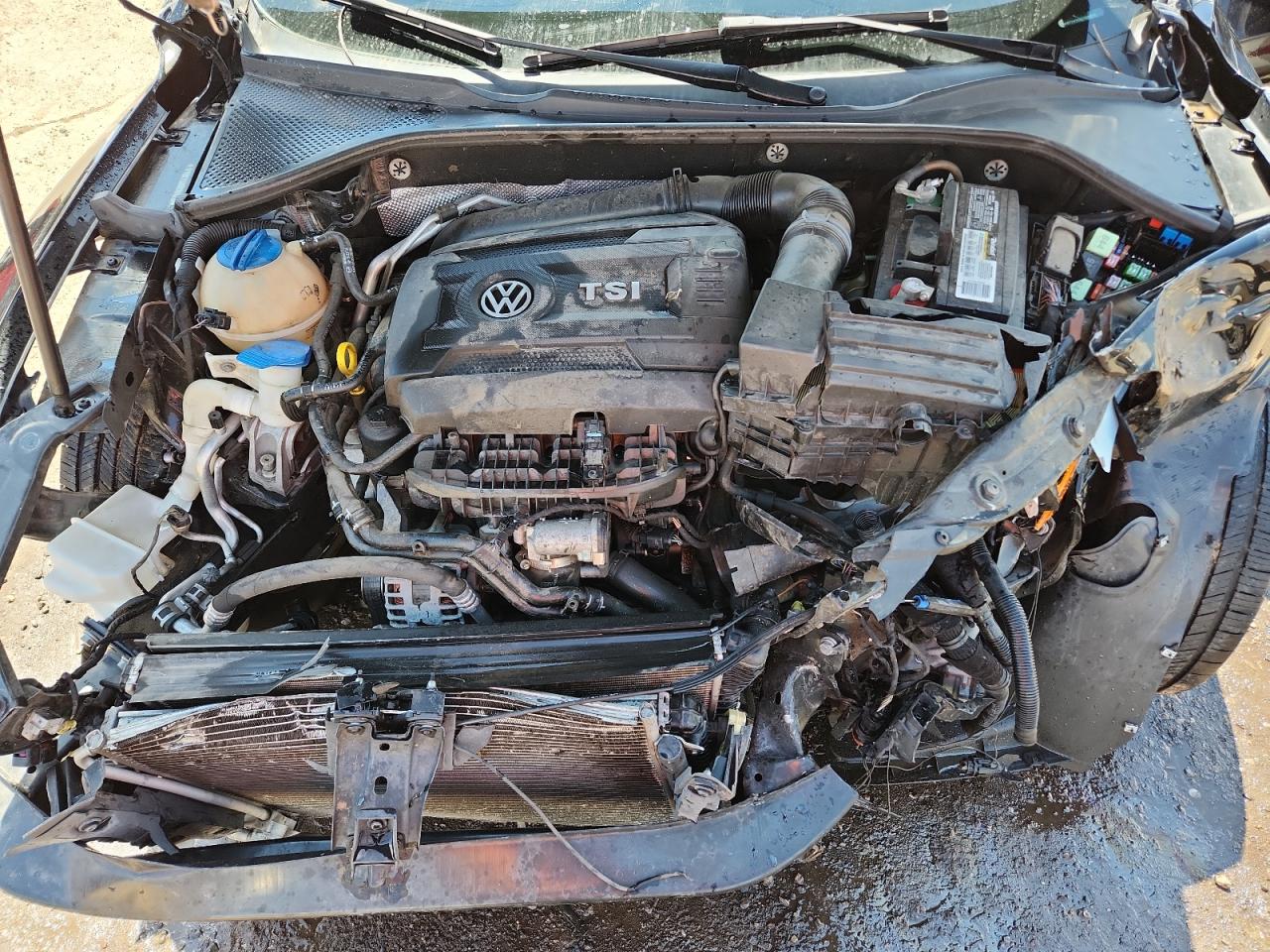 2014 Volkswagen Passat Se VIN: 1VWBT7A33EC034213 Lot: 70298095