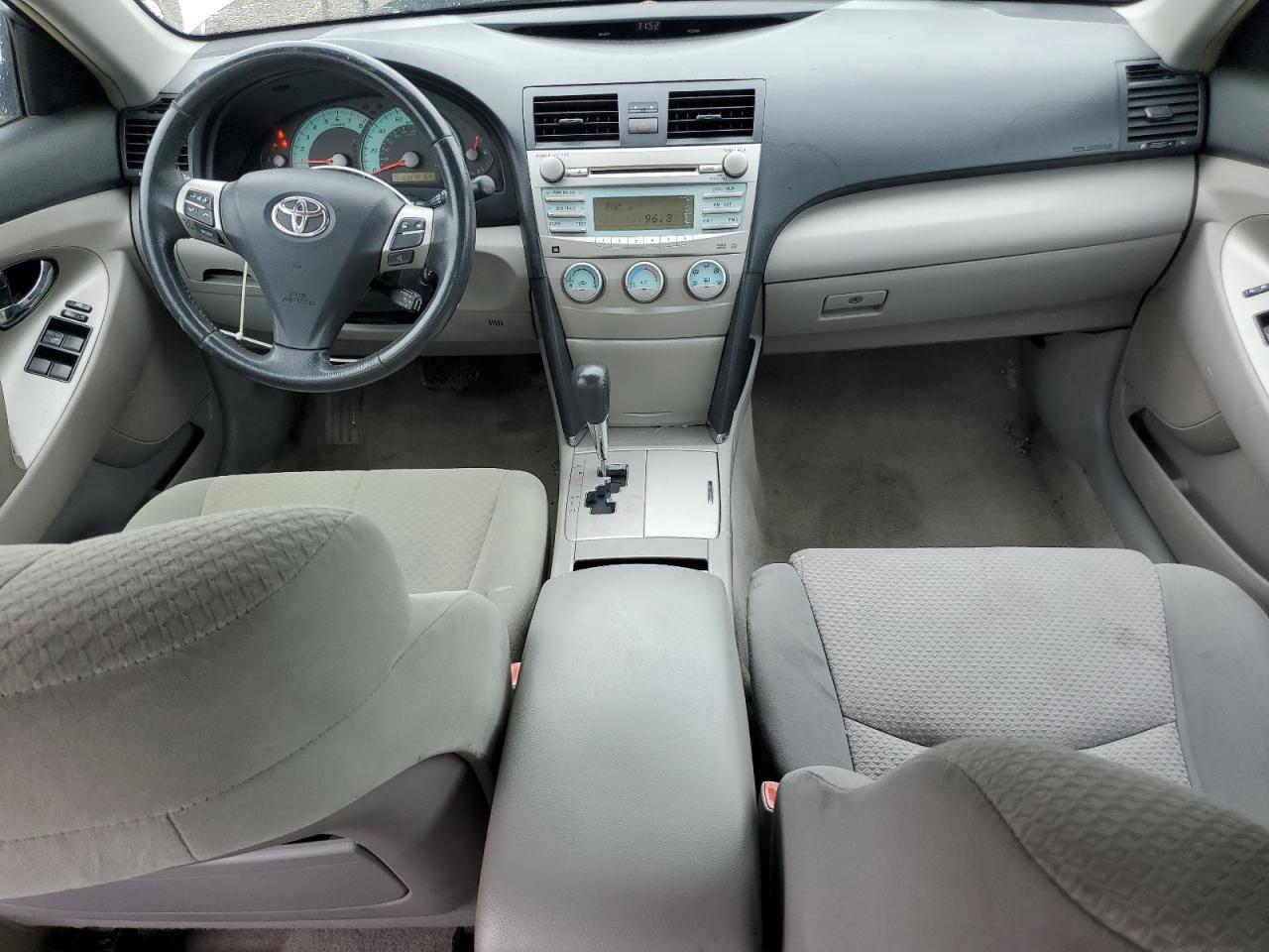 2009 Toyota Camry Base VIN: 4T1BE46K09U268767 Lot: 69950655