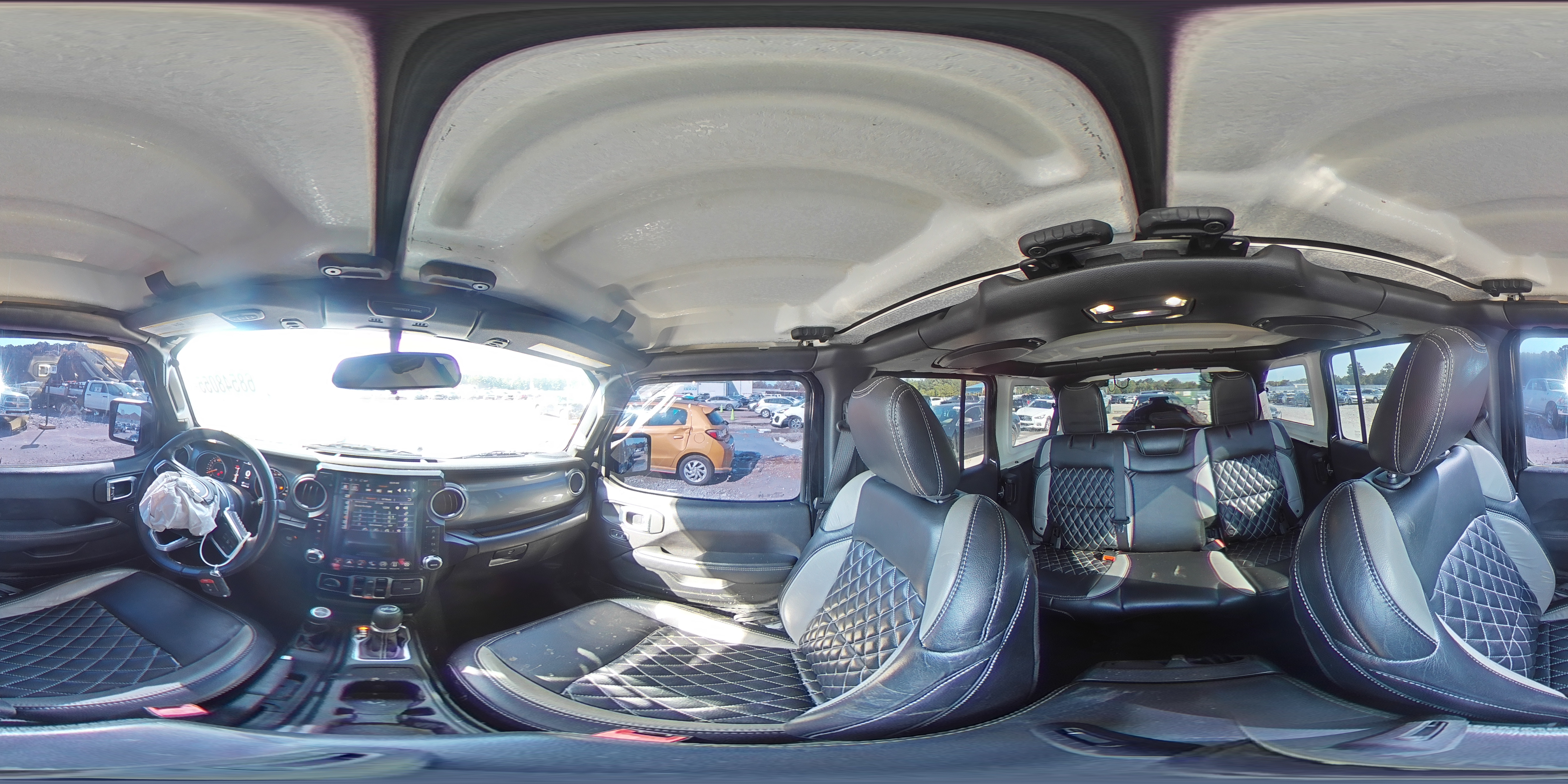 2020 Jeep Wrangler Unlimited Sahara VIN: 1C4HJXEN7LW113832 Lot: 68548055