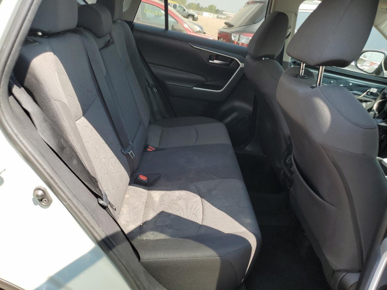 2021 Toyota Rav4 Xle VIN: 2T3P1RFV0MW143325 Lot: 69058405